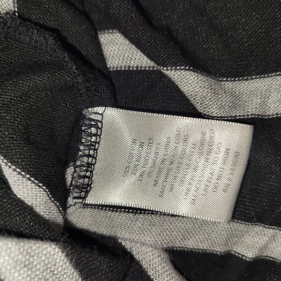 Larry Levine Woman Black & Gray Diagonal Stripe Plus Size 2X - Picture 4 of 4